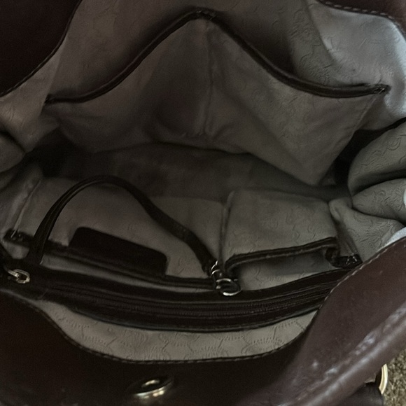 MK basket weave bag with dust bag - Picture 3 of 4